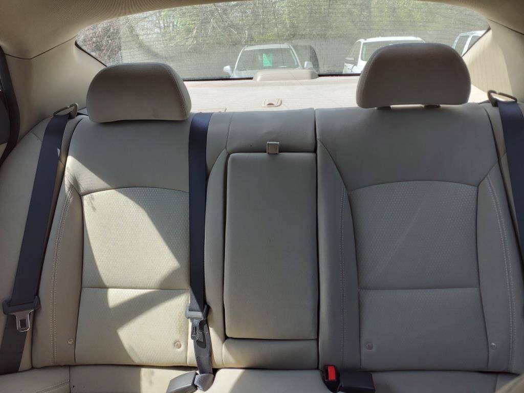 Used 2012 Kia Optima LX FWD image 15