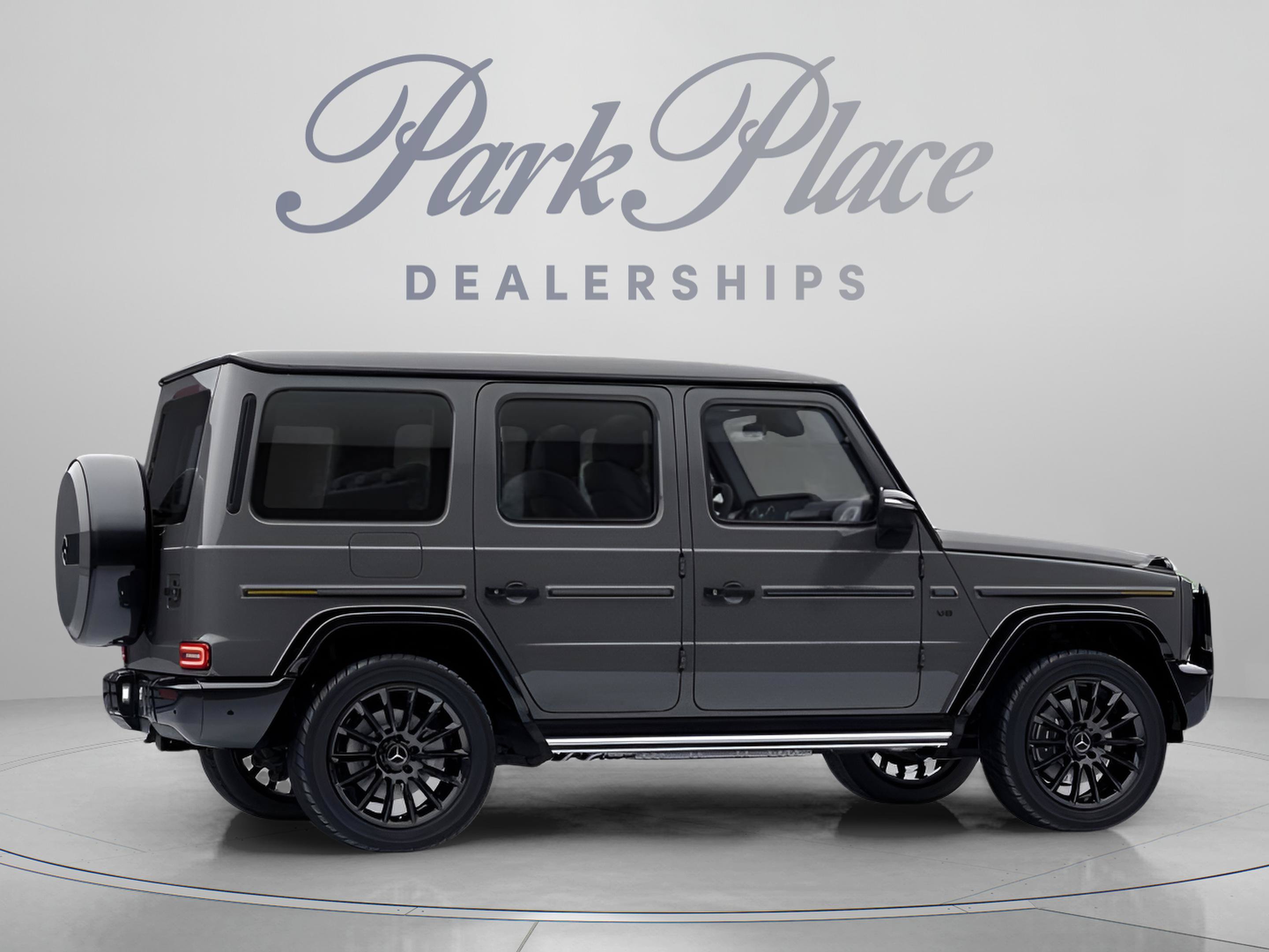 Used 2023 Mercedes-Benz G 550 image 26
