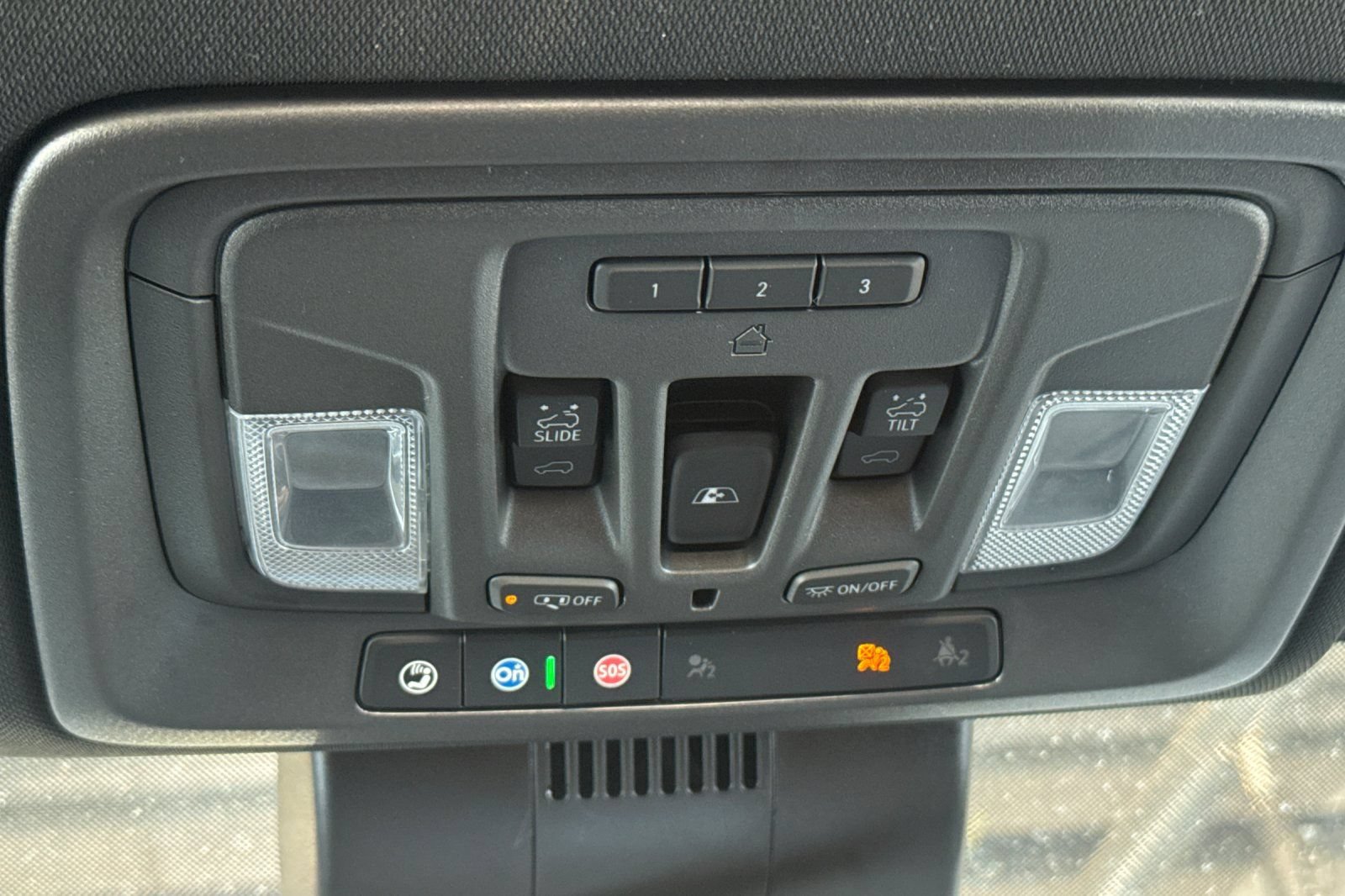 Used 2023 Chevrolet Silverado 1500 High Country AWD/4WD image 22