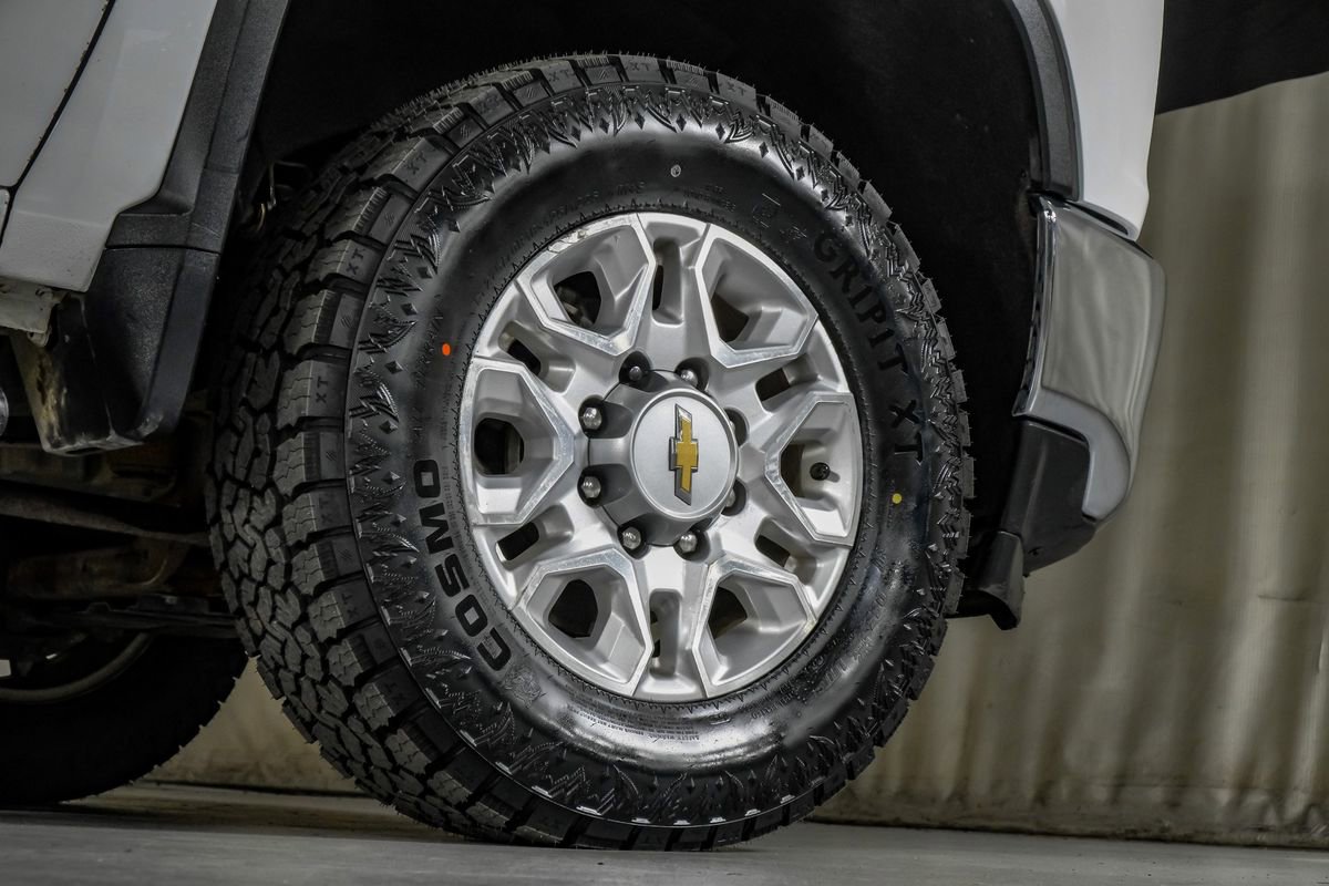 Used 2022 Chevrolet Silverado 2500 LT w/ Convenience Package AWD/4WD image 46