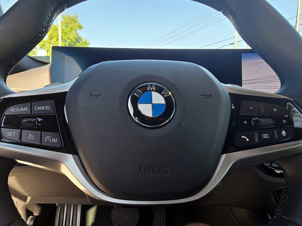 Used 2025 BMW 330i Sedan image 13