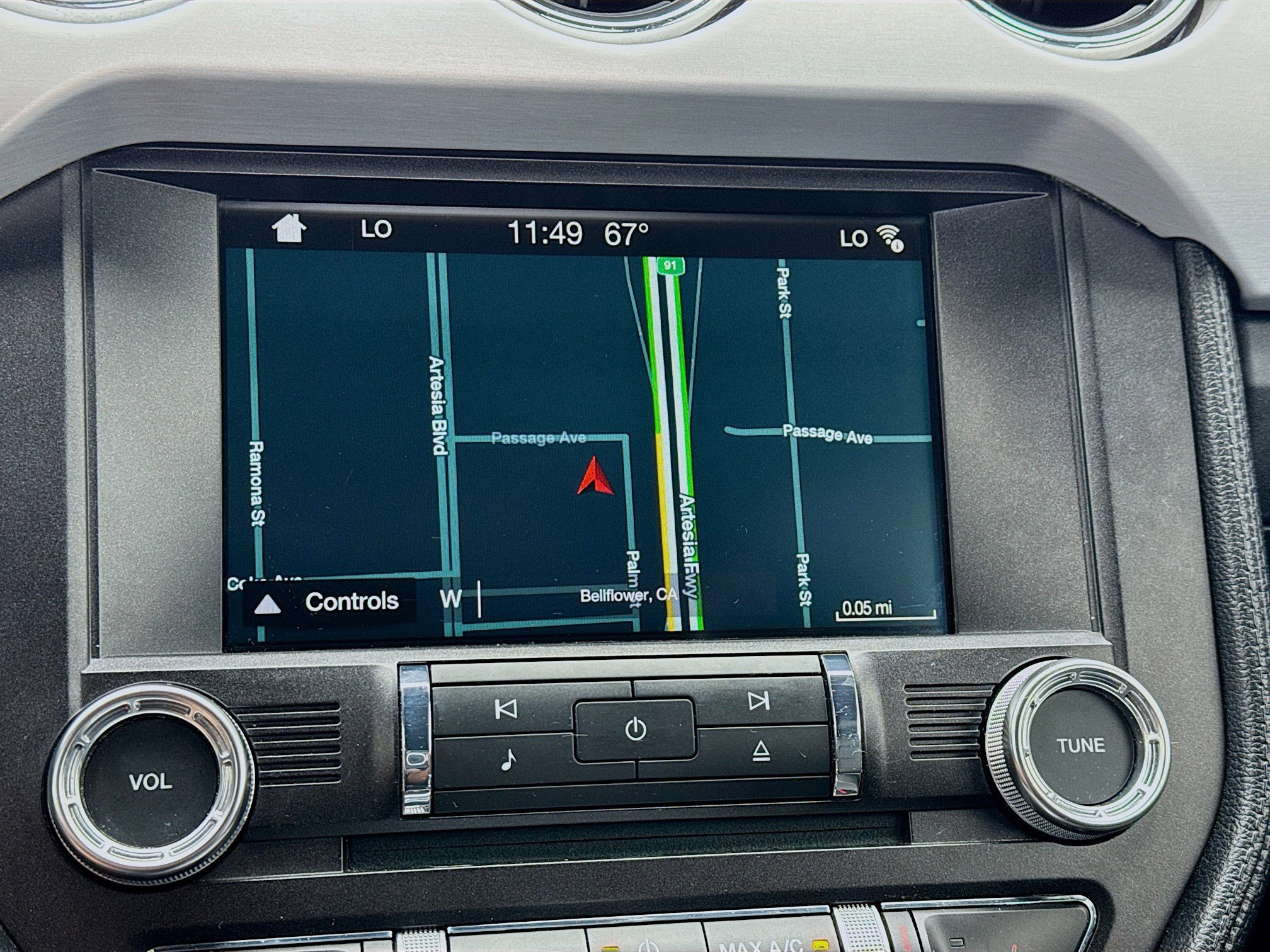 Used 2017 Ford Mustang GT Premium w/ Equipment Group 401A image 9