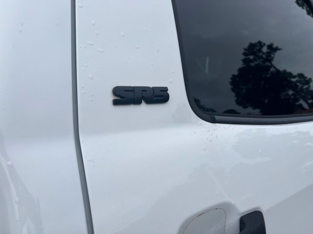 Used 2019 Toyota Tundra SR5 w/ SR5 Upgrade Package AWD/4WD image 15