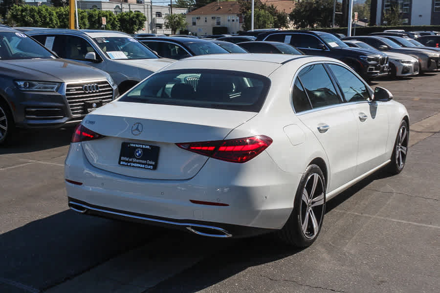 Used 2025 Mercedes-Benz C 300 Sedan image 7