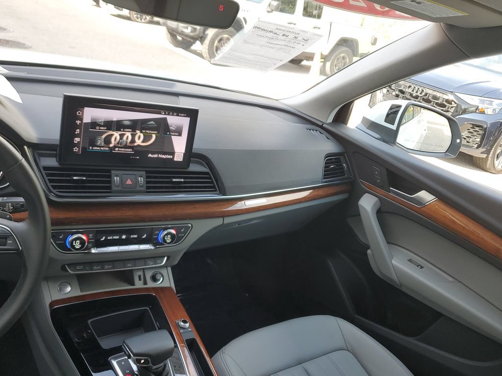 Certified 2023 Audi Q5 2.0T Premium w/ Convenience Package AWD/4WD image 22