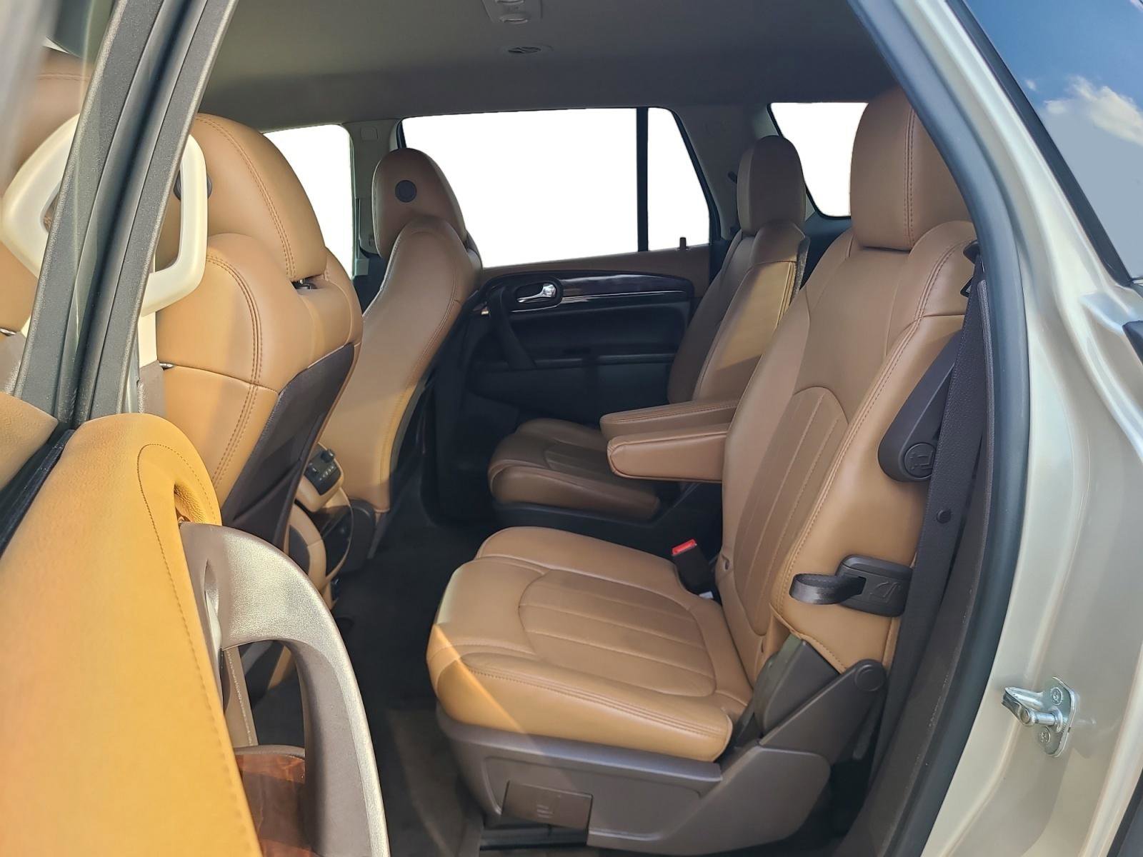 Used 2014 Buick Enclave Leather FWD image 19