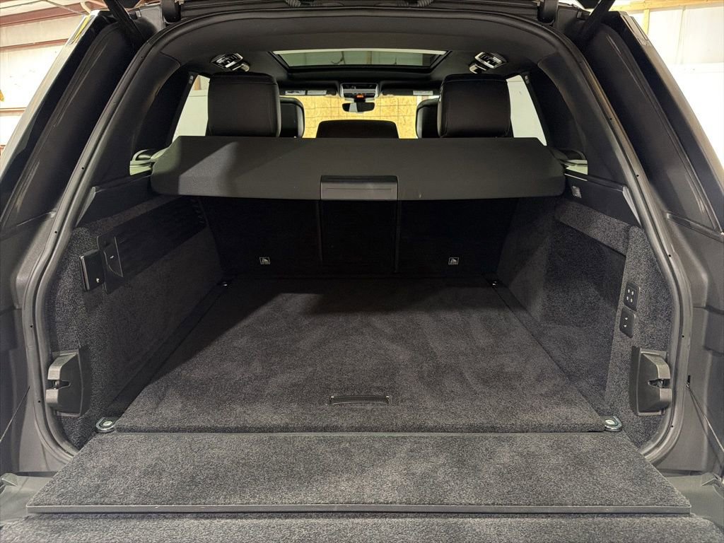 Used 2018 Land Rover Range Rover HSE image 37