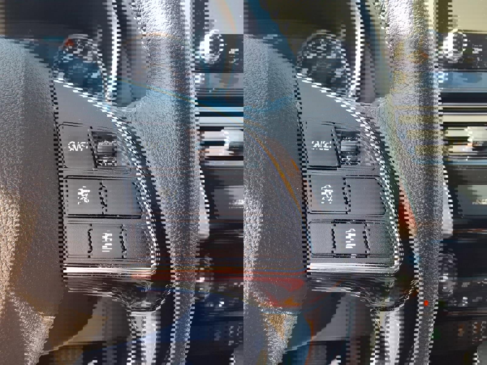 Used 2025 Mitsubishi Eclipse Cross SE image 9