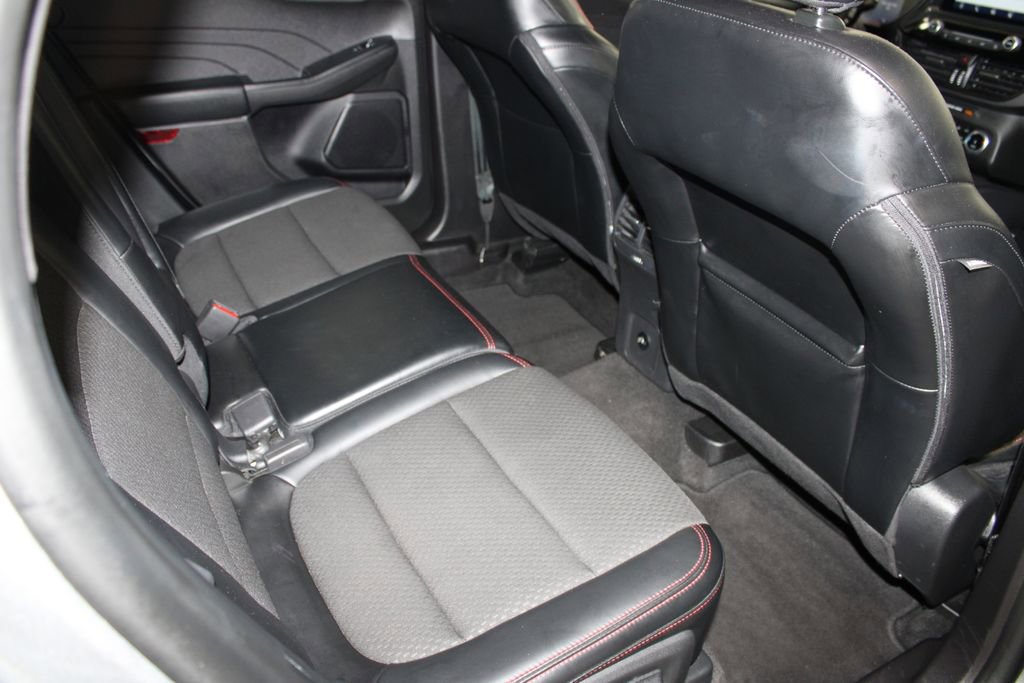 Used 2024 Ford Escape ST-Line image 24