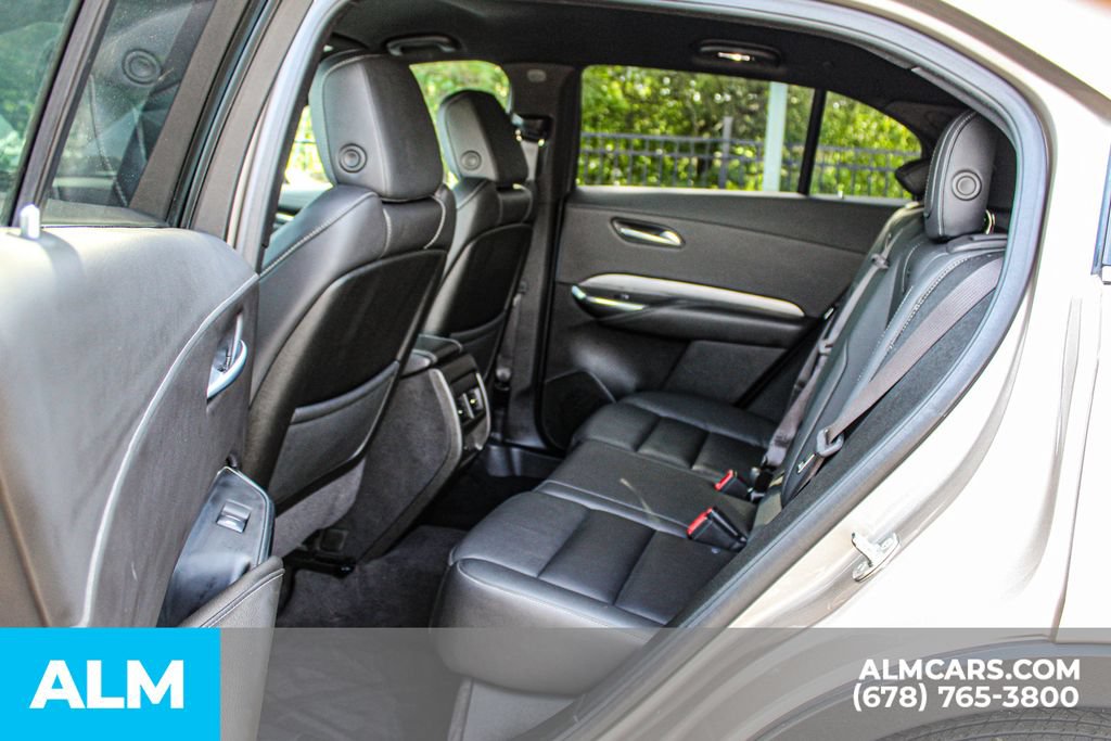 Used 2025 Cadillac XT4 Premium Luxury FWD image 16