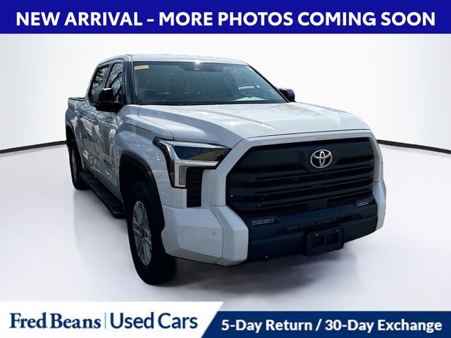 Used 2023 Toyota Tundra SR5 w/ SR5 Premium Package AWD/4WD image 11