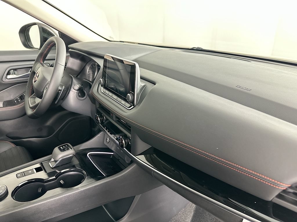 New 2026 Nissan Rogue SV w/ Rock Creek Premium Package AWD/4WD image 34