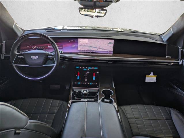 Used 2025 Cadillac Escalade ESV Sport Platinum w/ LPO, Floor Liner Package AWD/4WD image 20