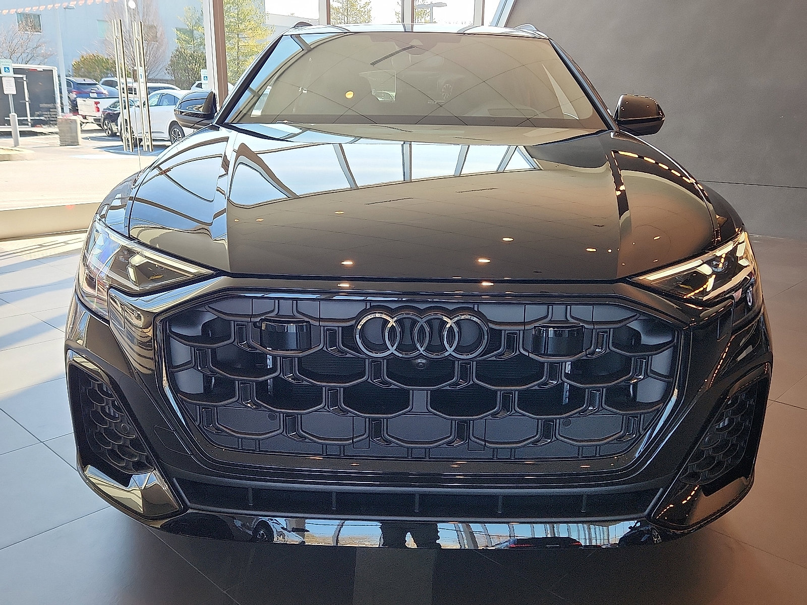 New 2026 Audi SQ8 Prestige image 2