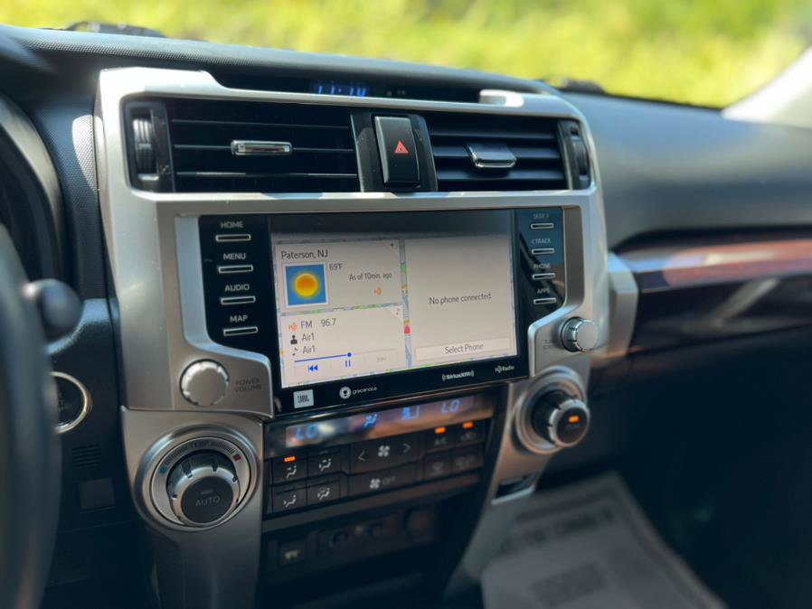 Used 2020 Toyota 4Runner Limited image 22