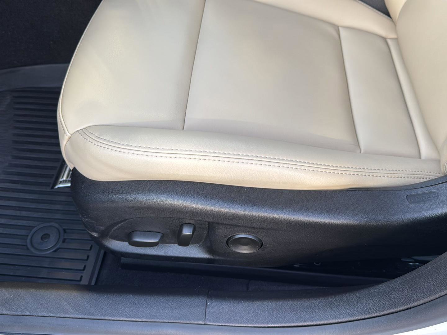 Used 2024 Cadillac CT5 Luxury w/ Sun And Sound Package image 28