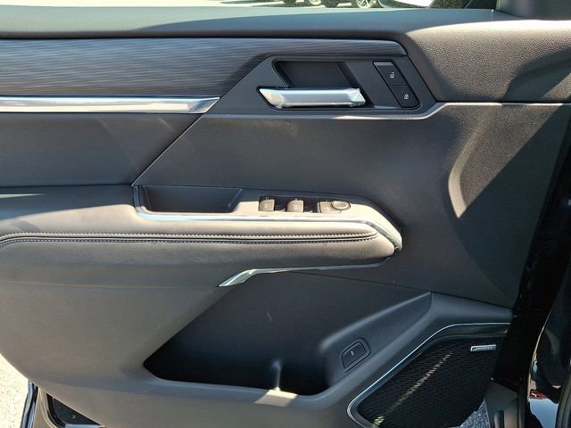 New 2026 GMC Acadia Elevation w/ Black Edition FWD image 9