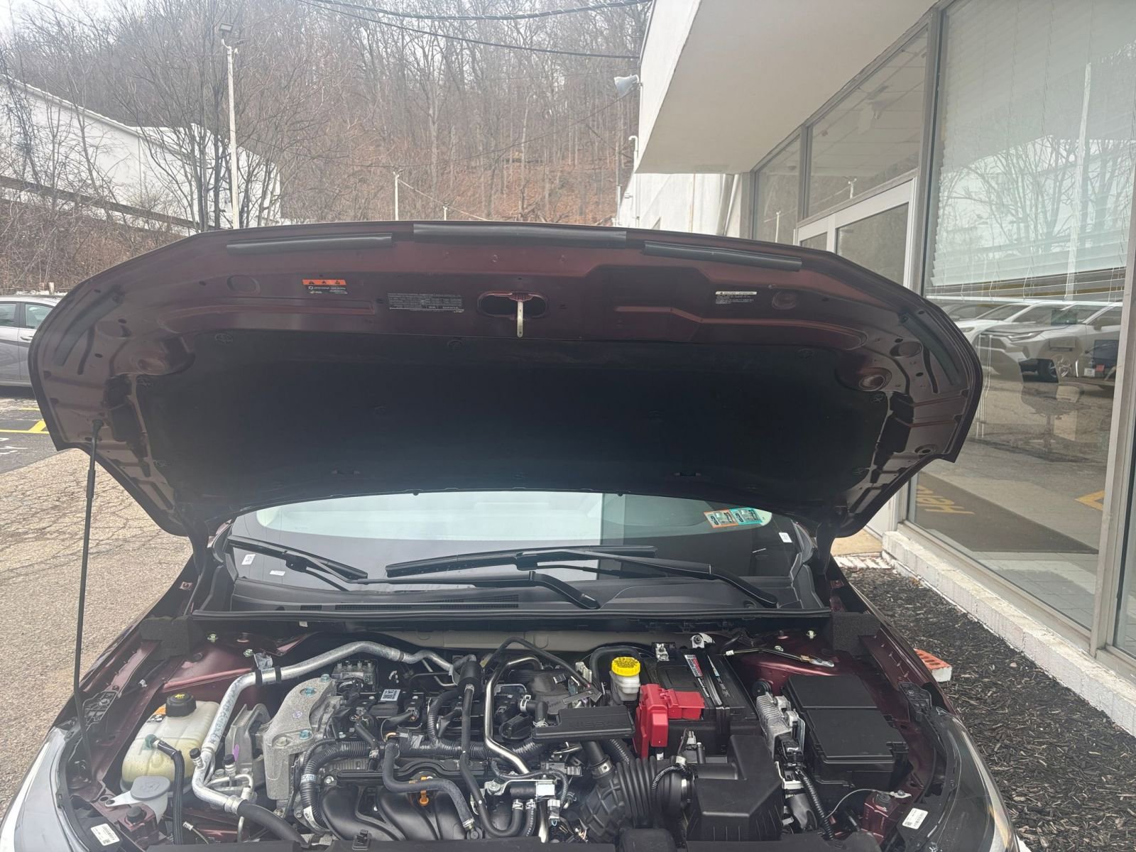 Used 2025 Nissan Sentra SV FWD image 32