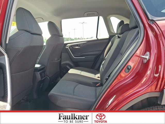 Certified 2025 Toyota RAV4 XLE AWD/4WD image 10