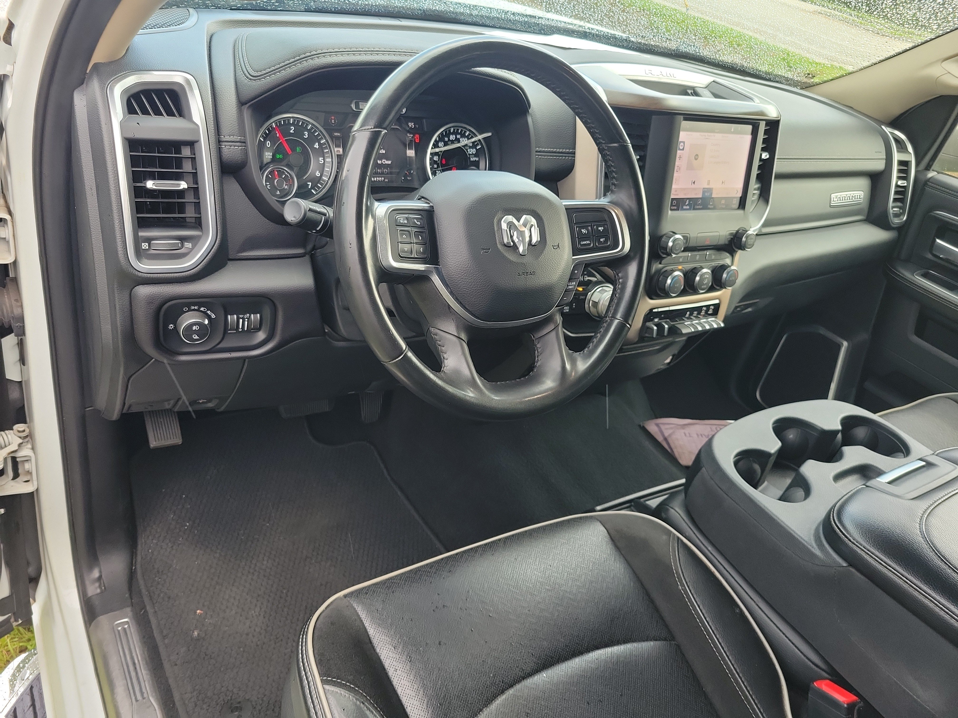 Used 2022 RAM 2500 Laramie AWD/4WD image 12