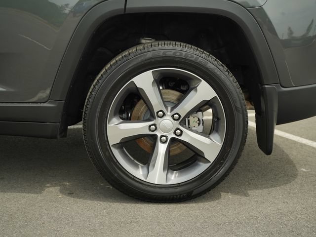New 2026 Jeep Grand Cherokee Limited w/ Luxury Tech Group II AWD/4WD image 42