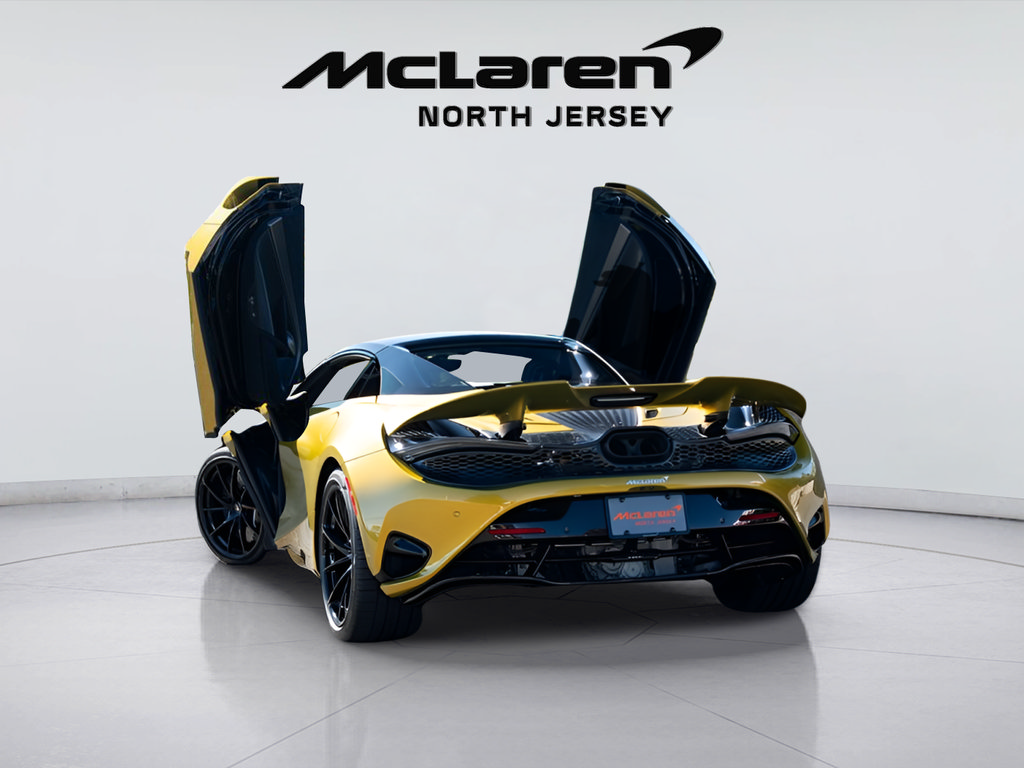 New 2026 McLaren 750S Spider RWD image 32