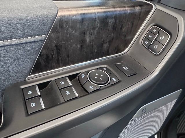 Used 2024 Ford F250 Lariat image 11