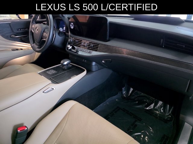 Used 2023 Lexus LS 500 w/ Accessory Package (Z1) RWD image 9