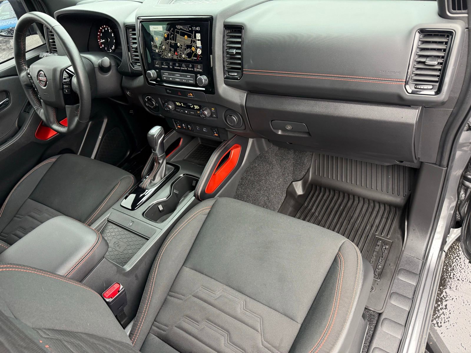 Used 2024 Nissan Frontier PRO-4X w/ Pro Convenience Package image 15