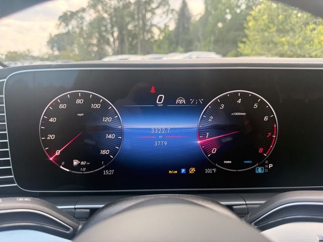 Used 2026 Mercedes-Benz GLS 450 4MATIC image 3