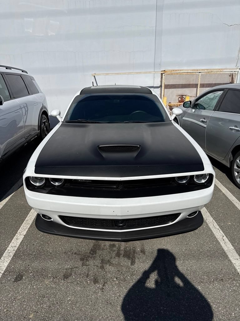 Used 2018 Dodge Challenger T/A RWD image 2