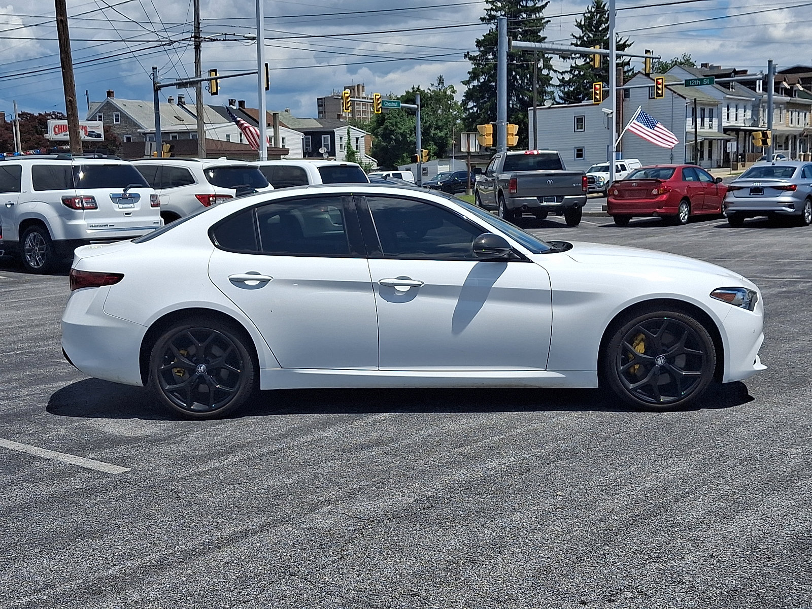 Used 2021 Alfa Romeo Giulia Ti w/ Nero Edizione AWD/4WD image 7