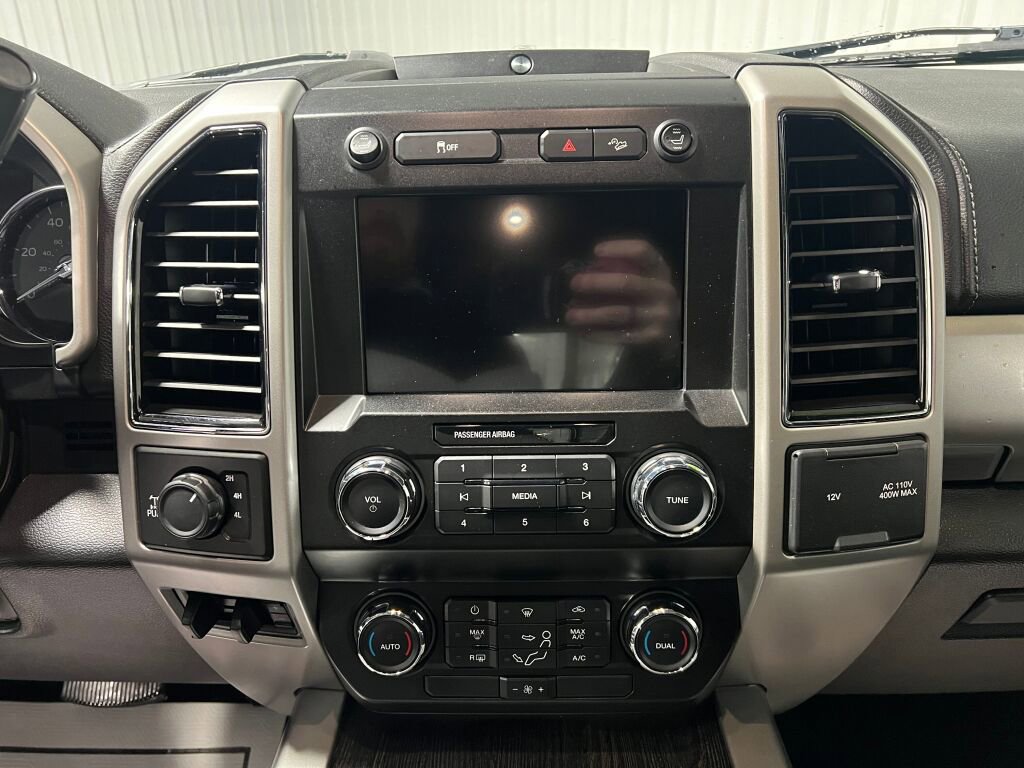 Used 2021 Ford F250 Lariat w/ Chrome Package image 7