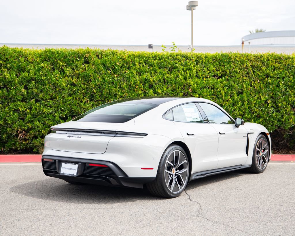 New 2026 Porsche Taycan 4S AWD/4WD image 7