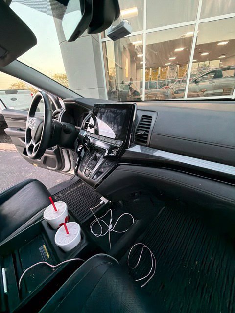 Used 2024 Honda Odyssey Elite image 15