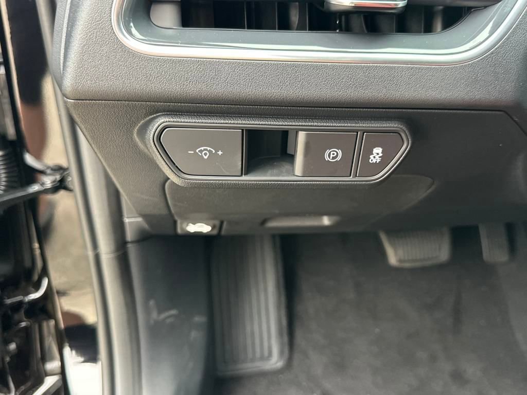 New 2025 Kia K4 GT-Line w/ GT-Line Premium Package image 14