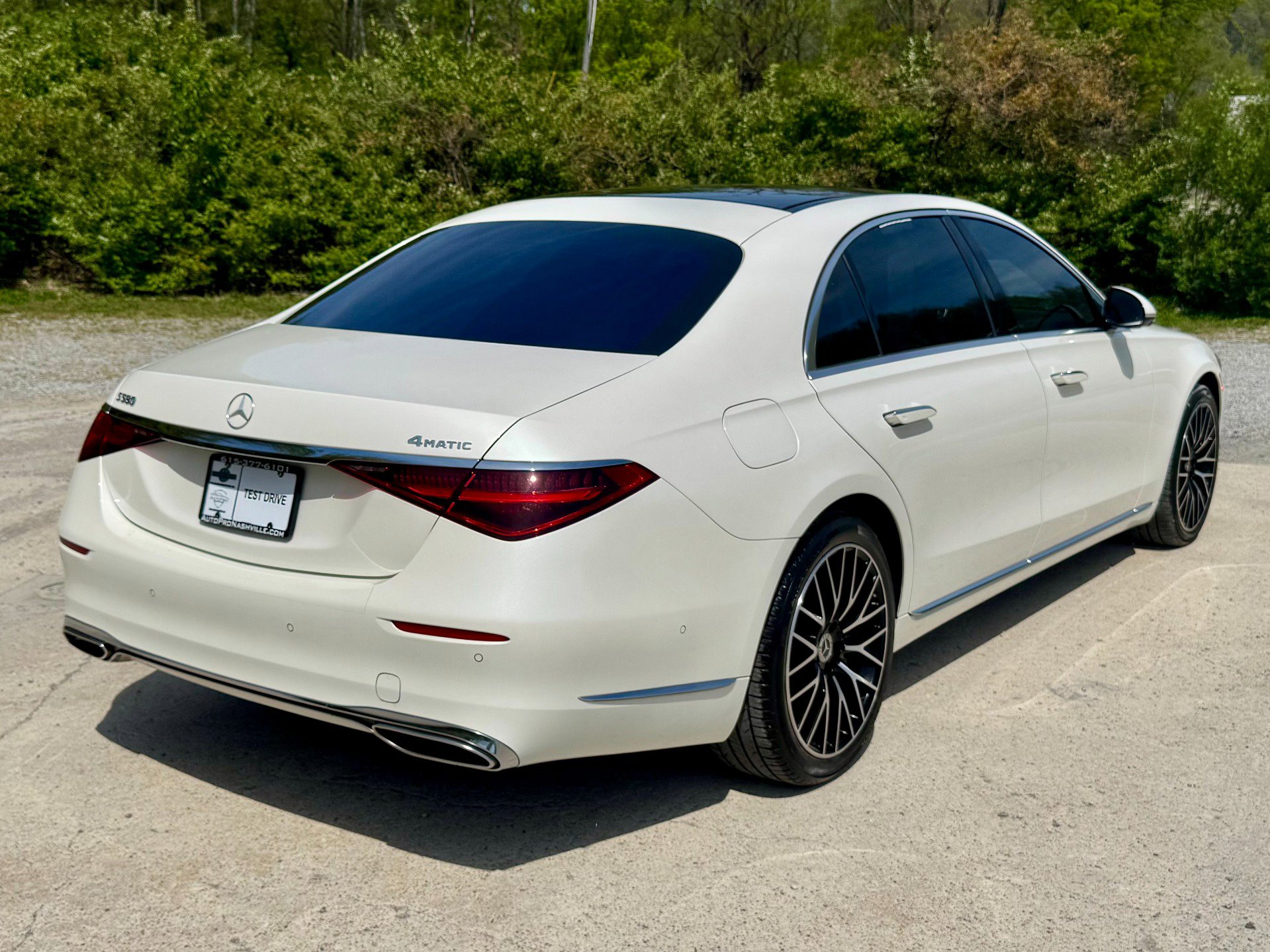 Used 2022 Mercedes-Benz S 580 4MATIC Sedan image 3
