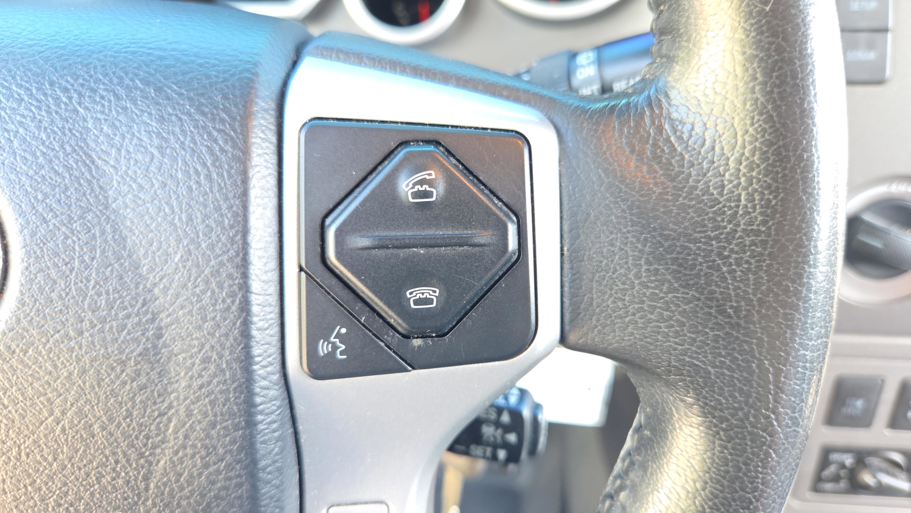 Used 2017 Toyota Sequoia Platinum image 31