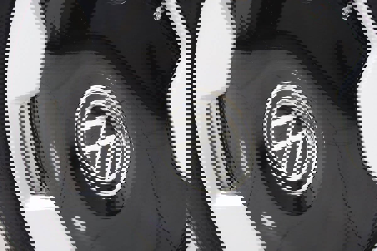 Used 2025 Volkswagen ID. Buzz Pro S image 18