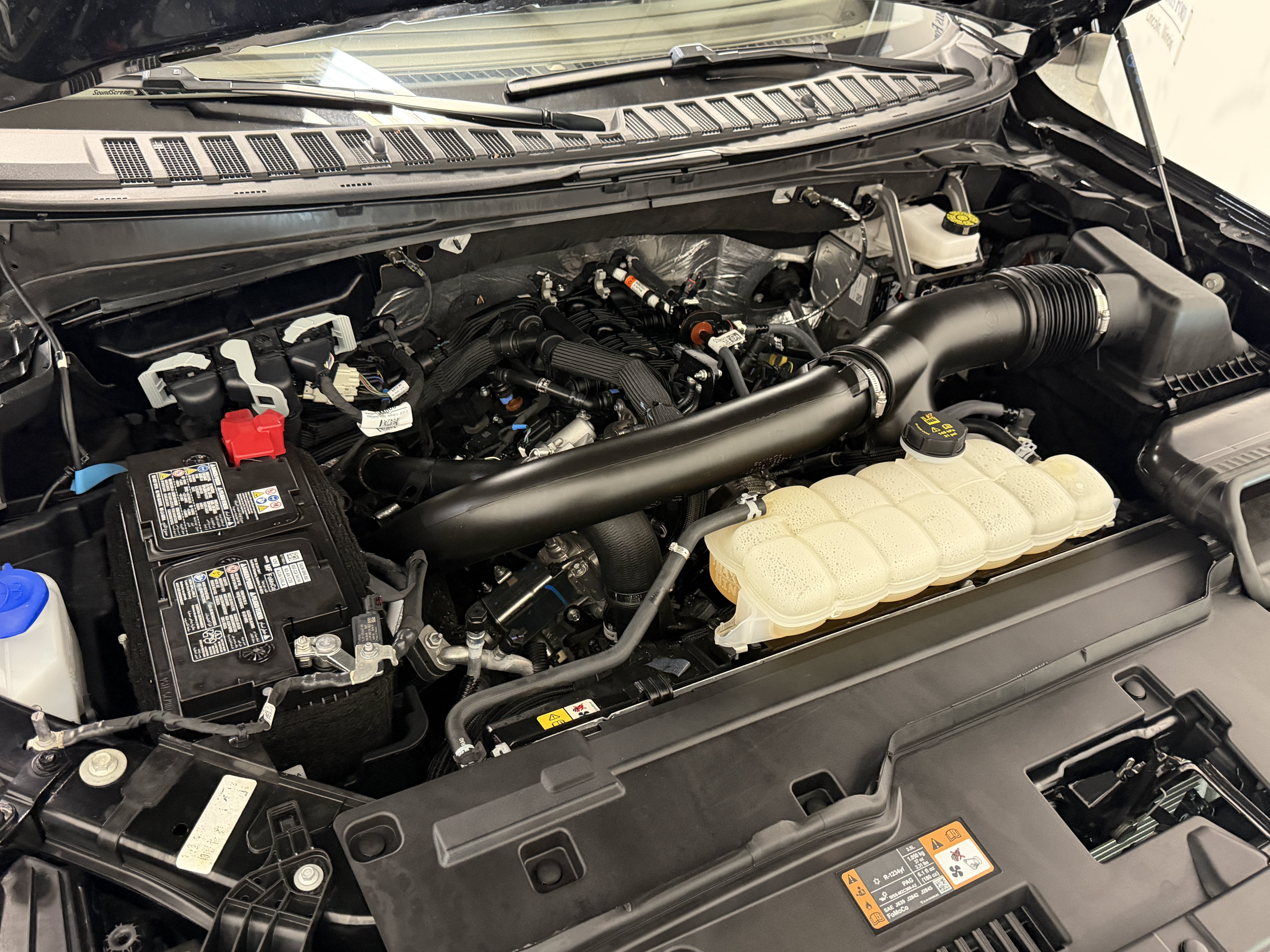 Used 2025 Lincoln Navigator Reserve AWD/4WD image 35