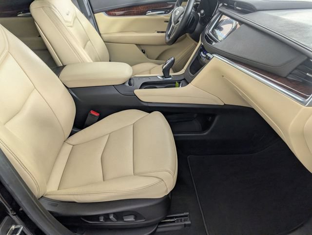 Used 2019 Cadillac XT5 Luxury FWD image 34