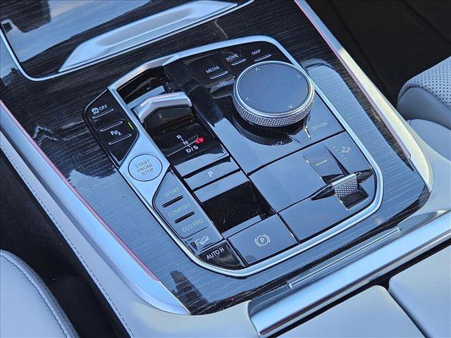 Used 2024 BMW X7 xDrive40i w/ M Sport Package image 10
