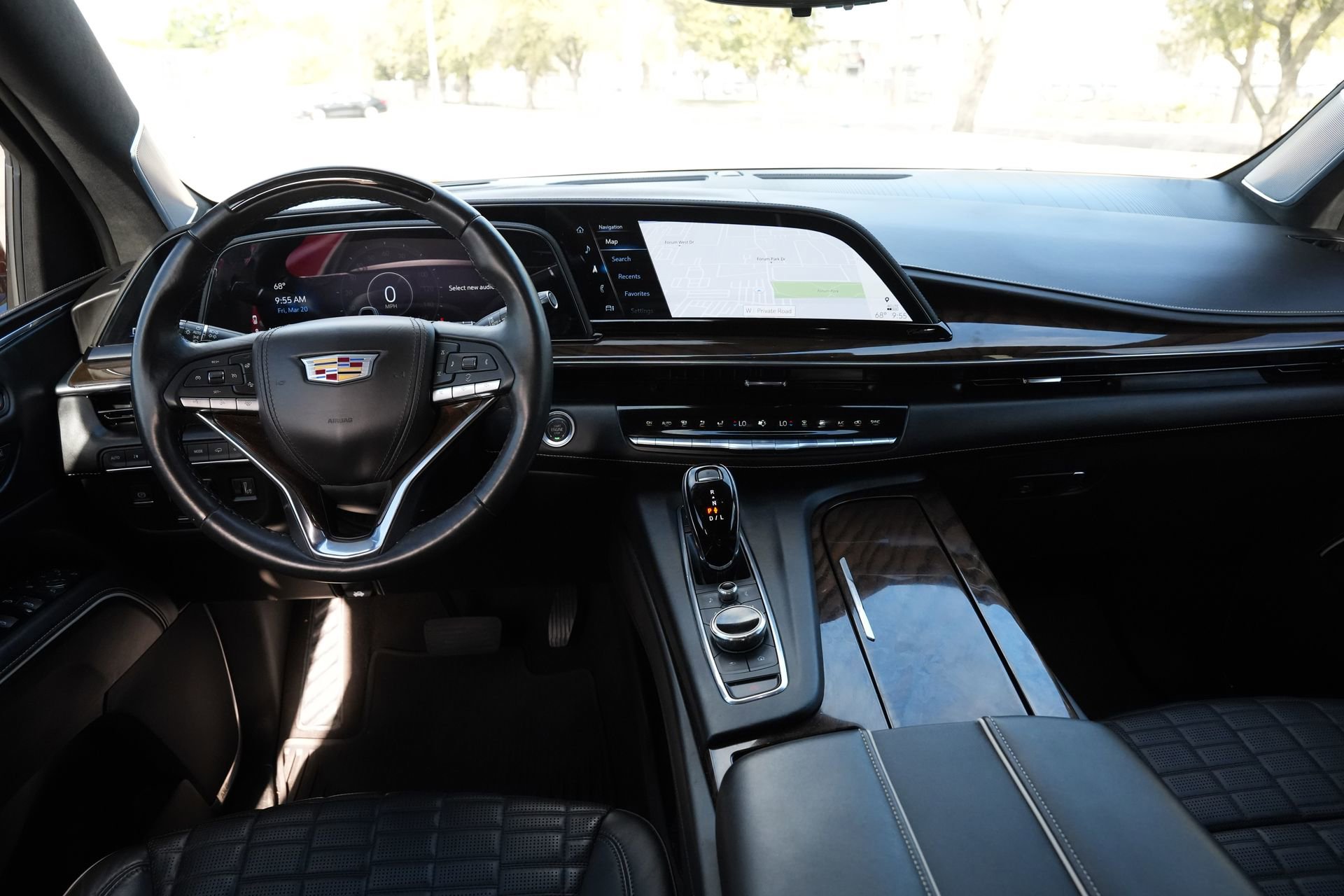 Certified 2024 Cadillac Escalade Sport Platinum w/ LPO, ONYX Package image 9