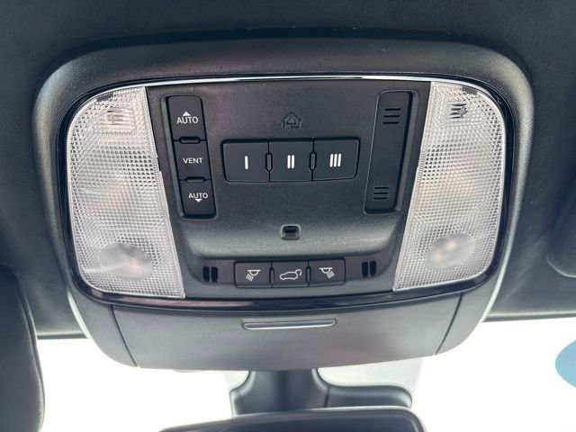 Used 2024 Dodge Durango Citadel image 24