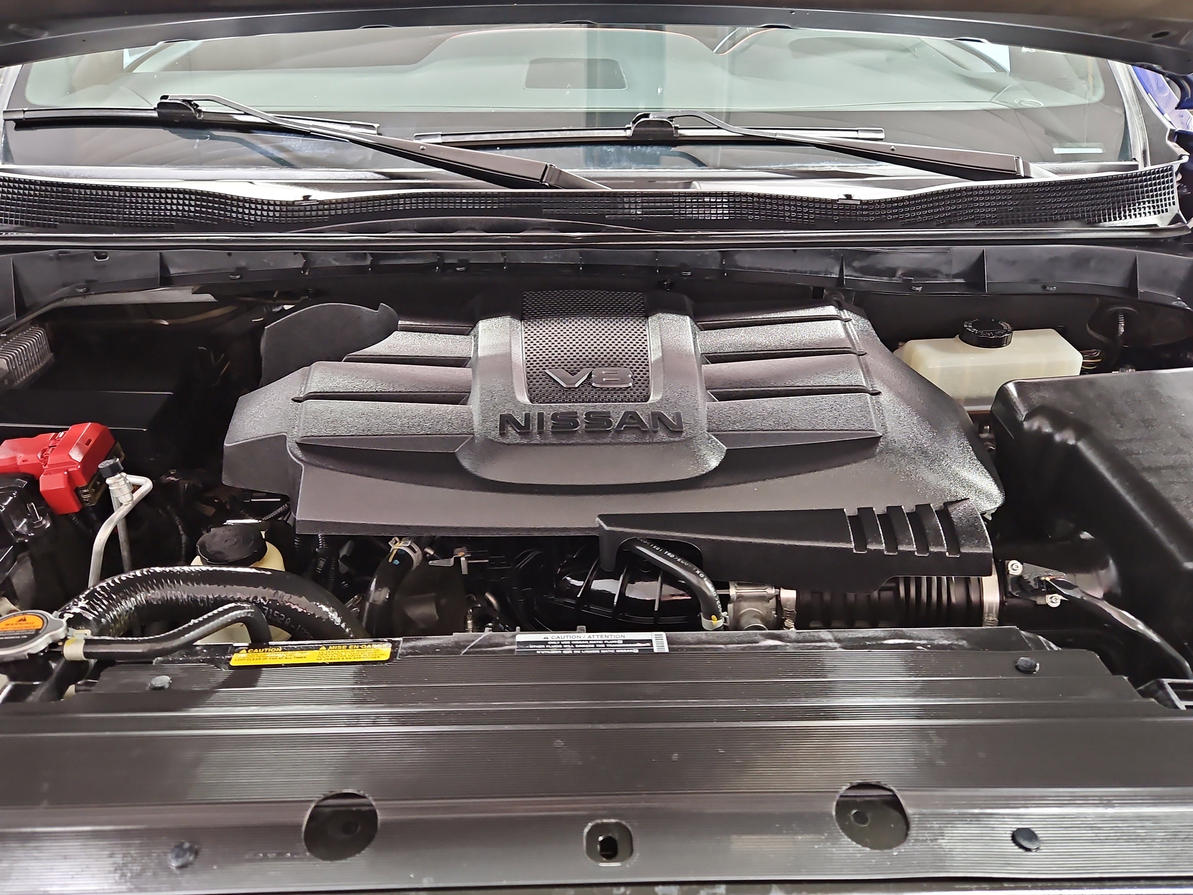 Used 2023 Nissan Titan PRO-4X w/ Pro-4x Utility Package image 28