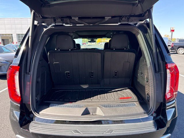 Used 2022 GMC Yukon Denali AWD/4WD image 14