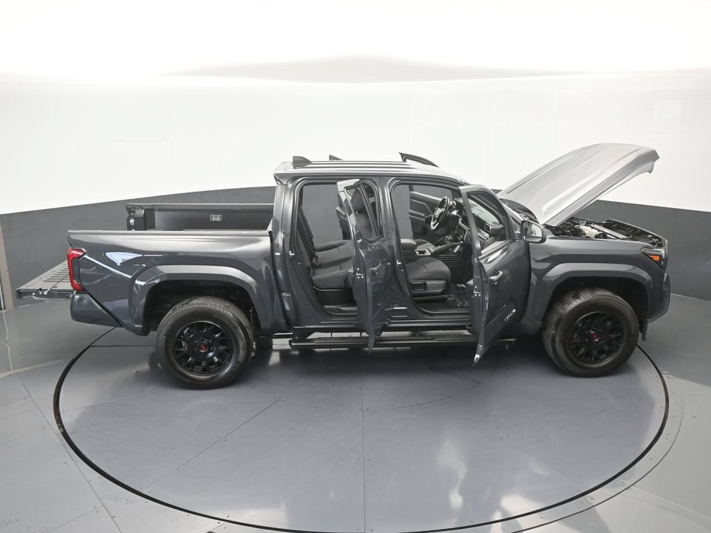 Used 2024 Toyota Tacoma SR5 w/ SR5 Upgrade Package RWD image 71