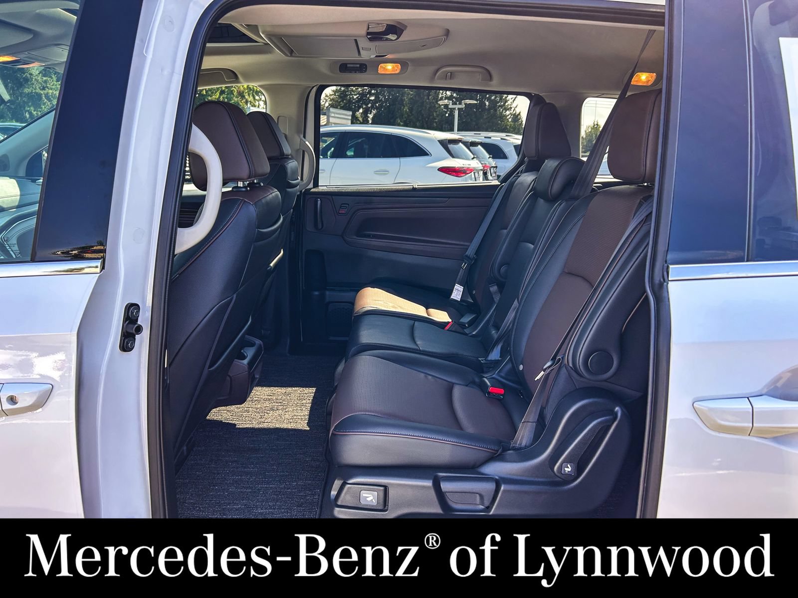 Used 2026 Honda Odyssey Elite image 15