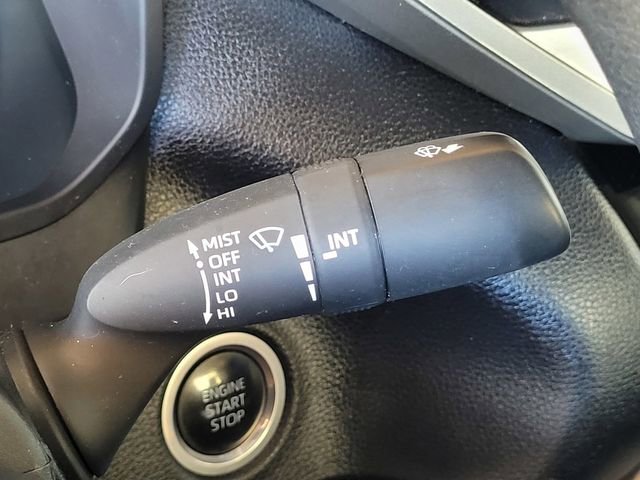 Used 2022 Toyota Tundra SR5 w/ Convenience Package image 31