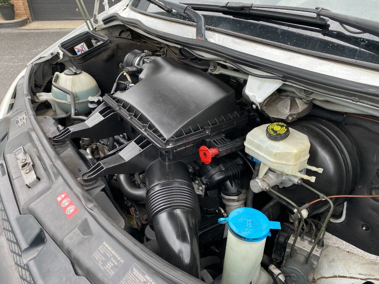 Used 2012 Mercedes-Benz Sprinter 3500 image 34